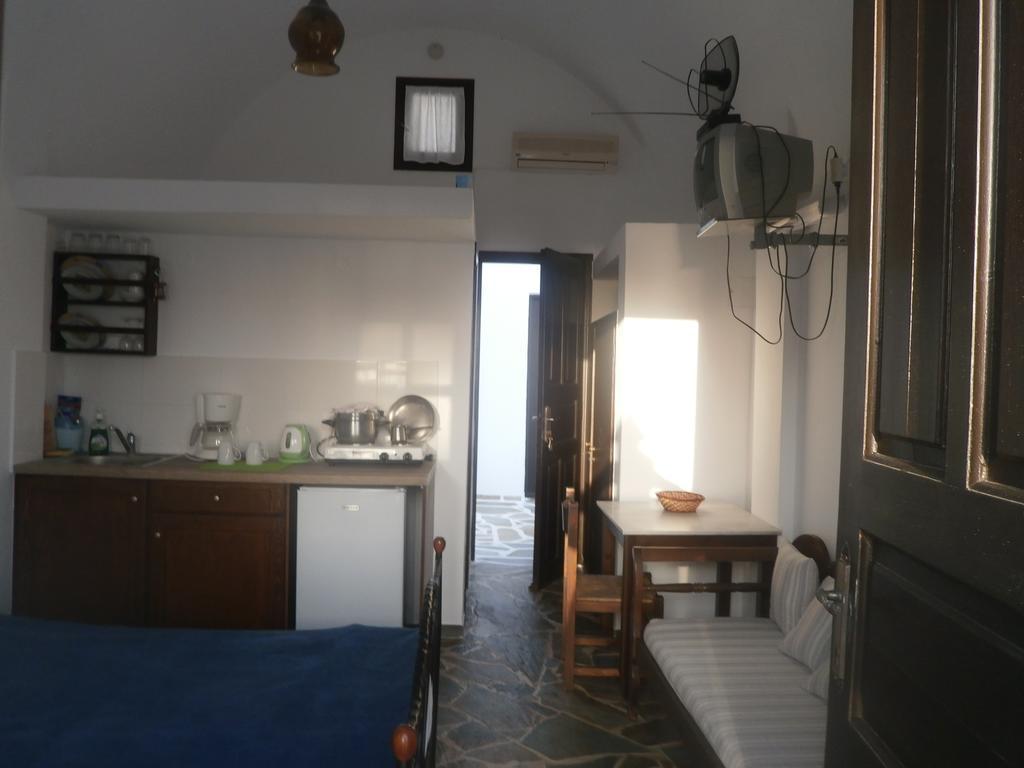 Villa Ostria Kamári Dış mekan fotoğraf