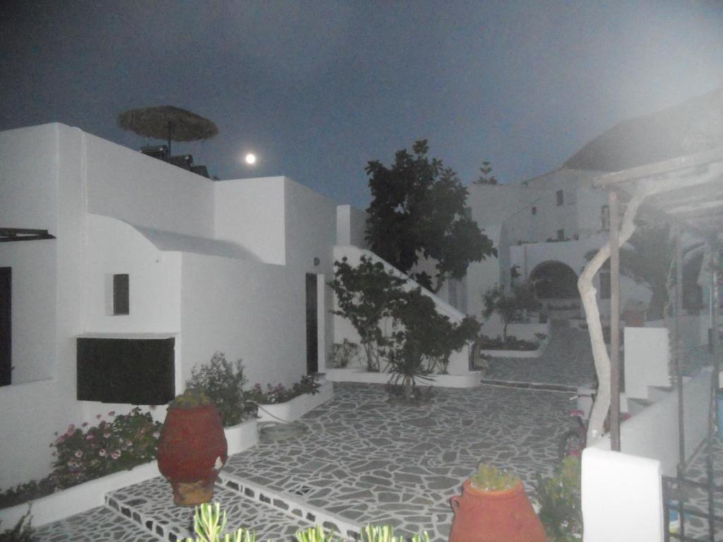 Villa Ostria Kamári Dış mekan fotoğraf