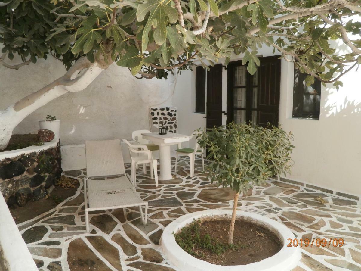 Villa Ostria Kamári Dış mekan fotoğraf